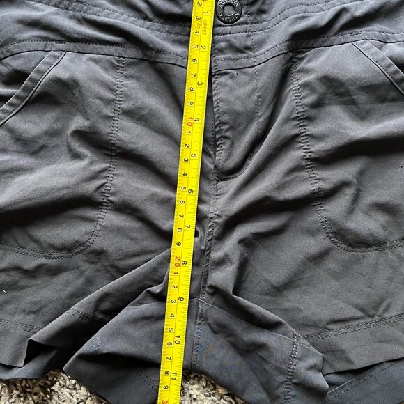 Athleta Shorts Womens 8 Black Shors w/Pockets & Adjustable Waistband - Picture 3 of 5